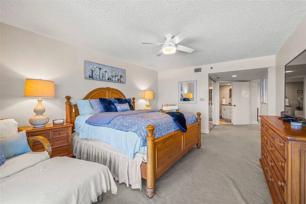1310 GULF BOULEVARD #10D Clearwater Beach, FL 33767