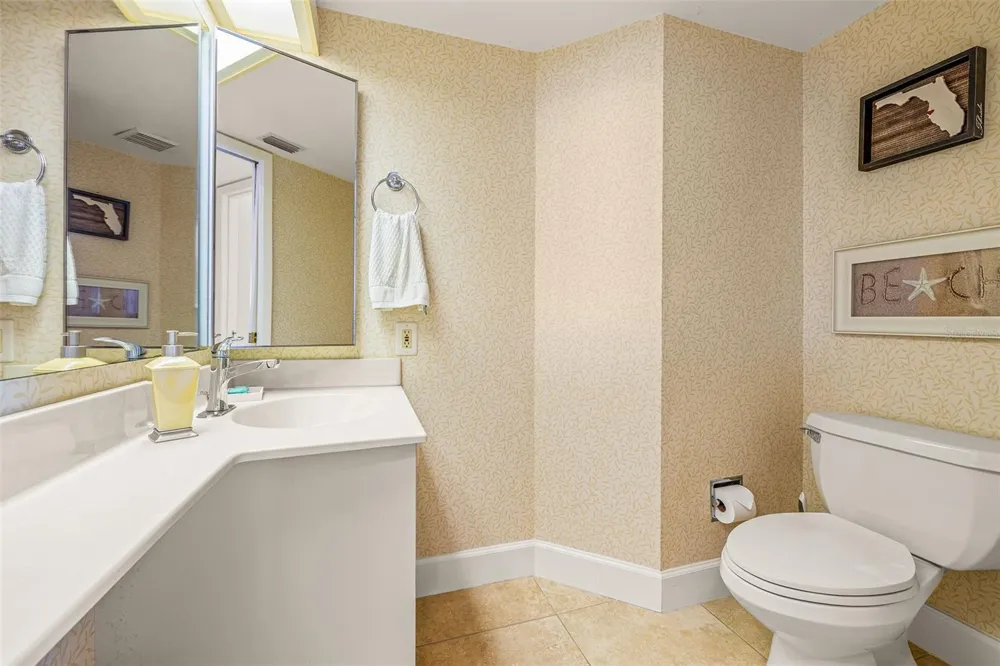 1310 GULF BOULEVARD #10D Clearwater Beach, FL 33767