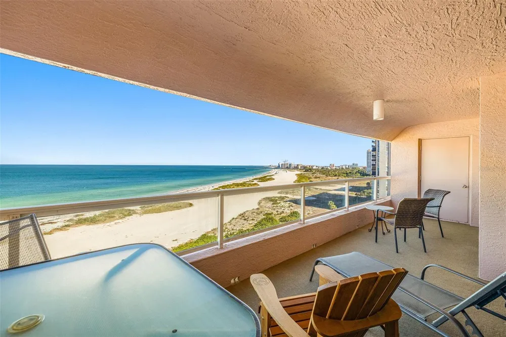 1310 GULF BOULEVARD #10D Clearwater Beach, FL 33767