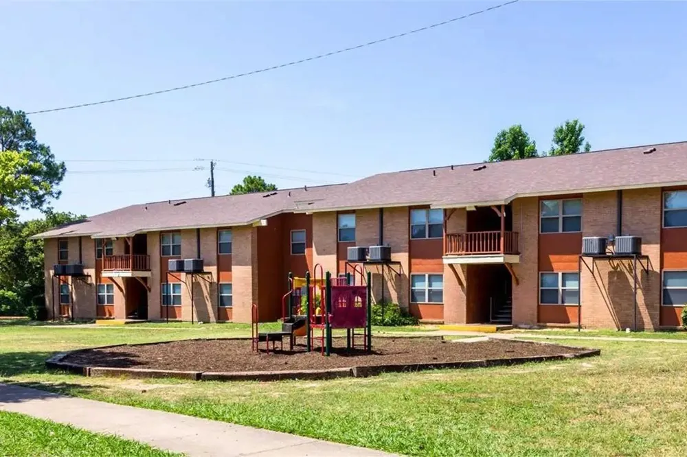 7203 S Great Trinity Forest Wy Dallas, TX 75217