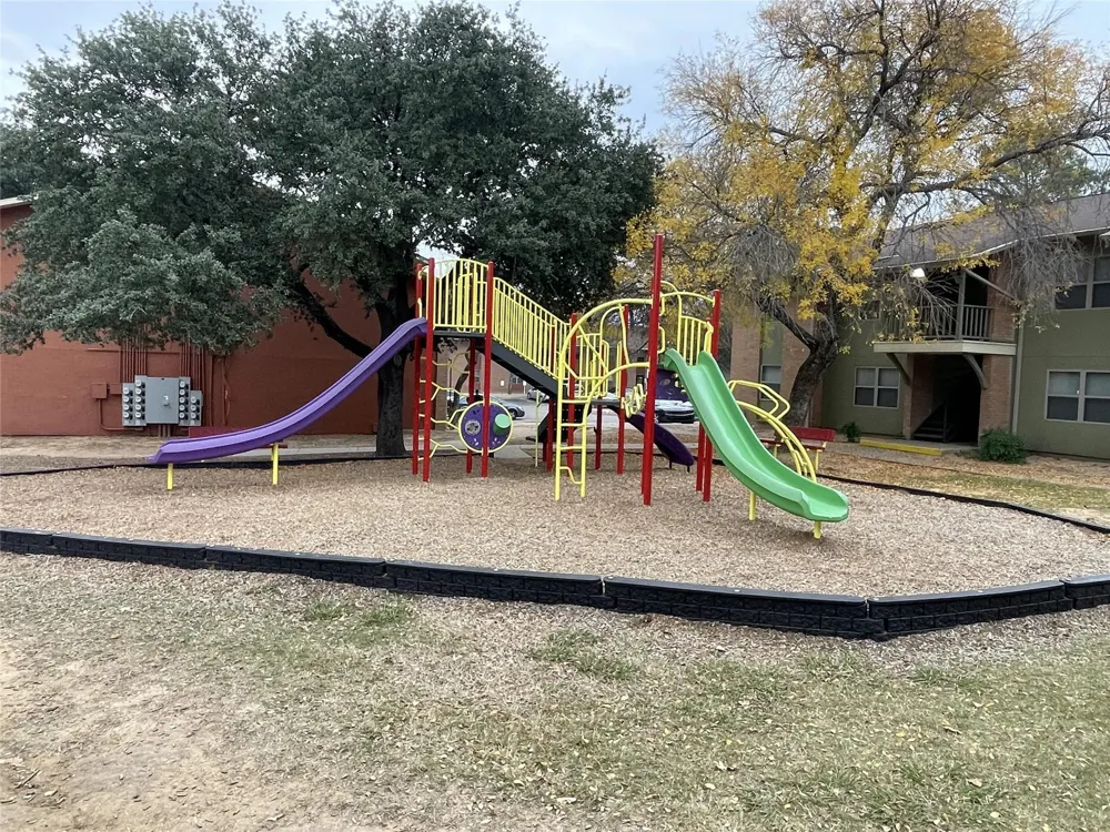 7203 S Great Trinity Forest Wy Dallas, TX 75217