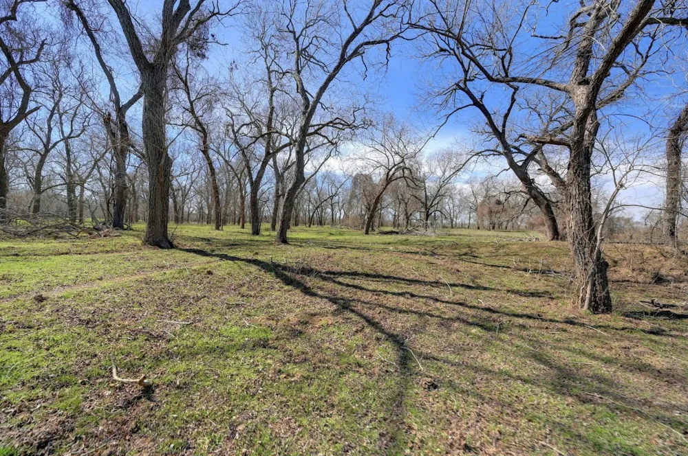 5201 US Highway 90A W Gonzales, TX 78629