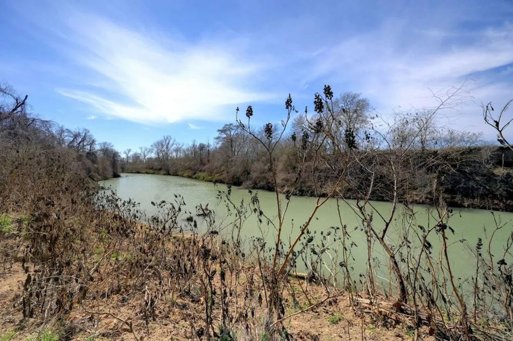 5201 US Highway 90A W Gonzales, TX 78629