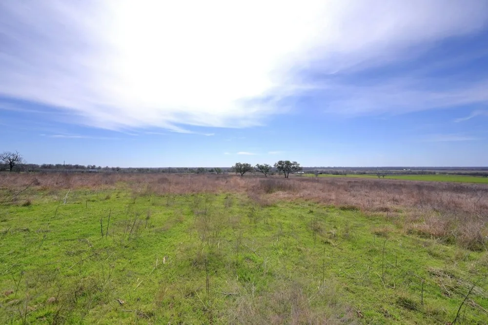 5201 US Highway 90A W Gonzales, TX 78629