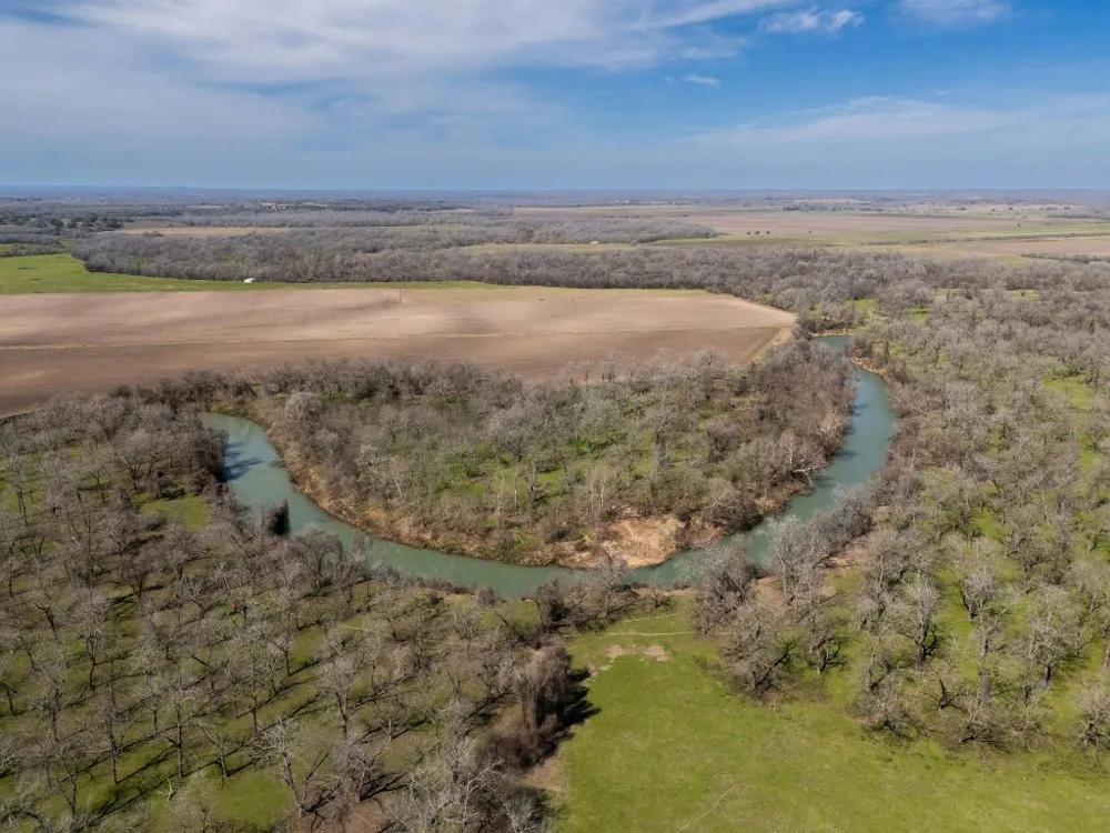 5201 US Highway 90A W Gonzales, TX 78629