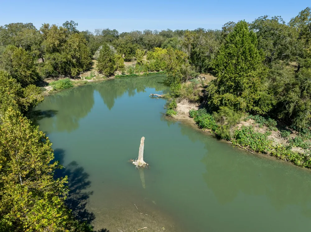 5201 US Highway 90A W Gonzales, TX 78629