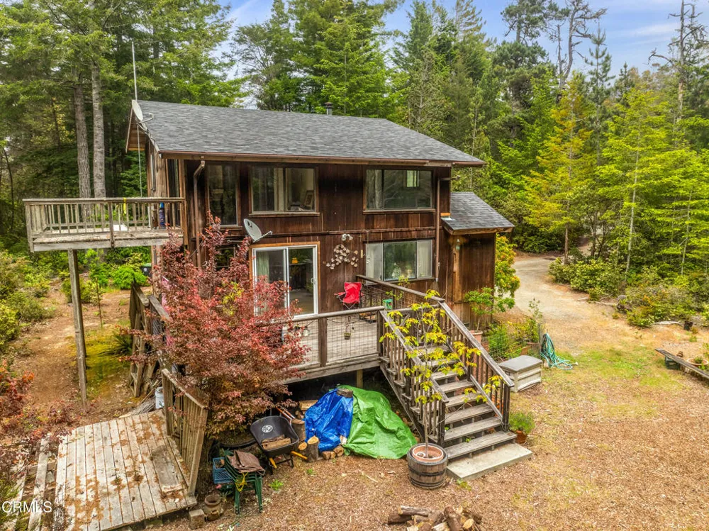 43150 Little Lake Road Mendocino, CA 95460