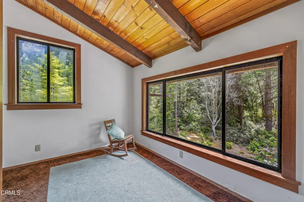 43150 Little Lake Road Mendocino, CA 95460