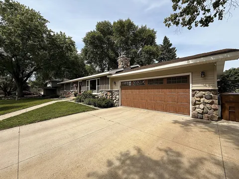 112 Orchard Circle
