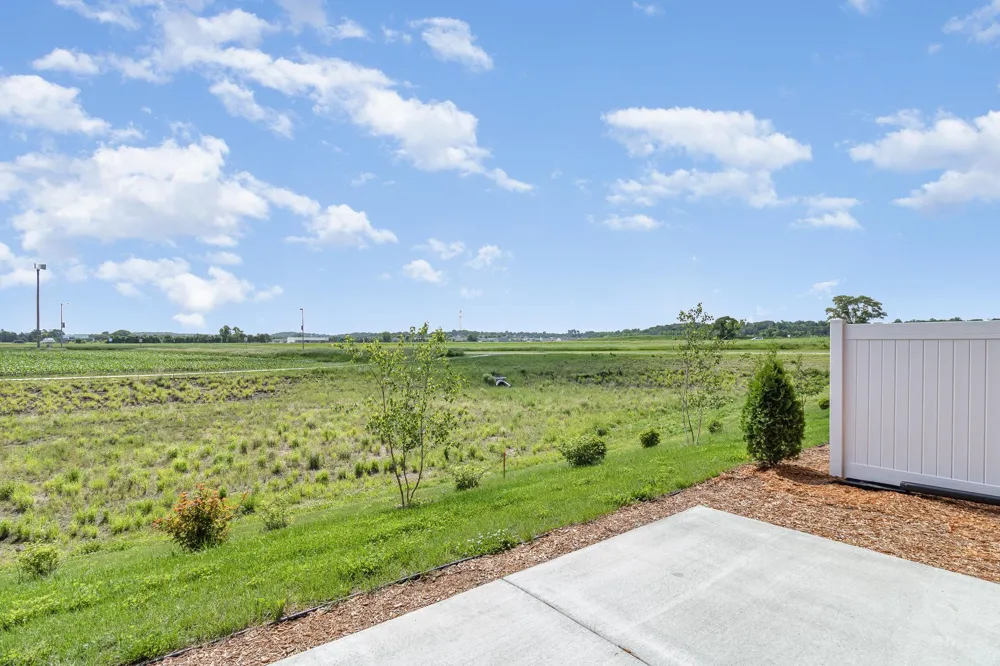 811 Viburnum Street Belle Plaine, MN 56011