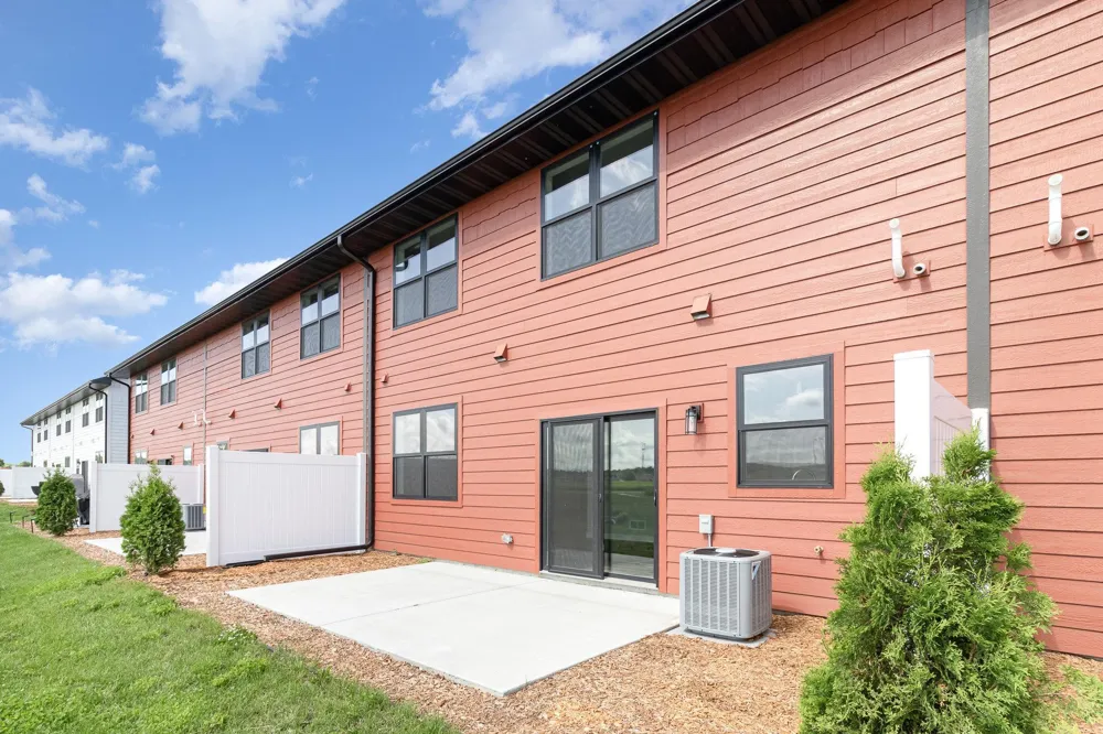 811 Viburnum Street Belle Plaine, MN 56011