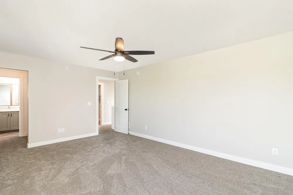 811 Viburnum Street Belle Plaine, MN 56011