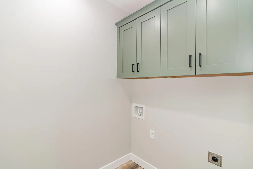 811 Viburnum Street Belle Plaine, MN 56011