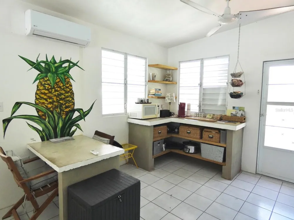 E115 CALLE M-GARCIA Vieques, PR 00765