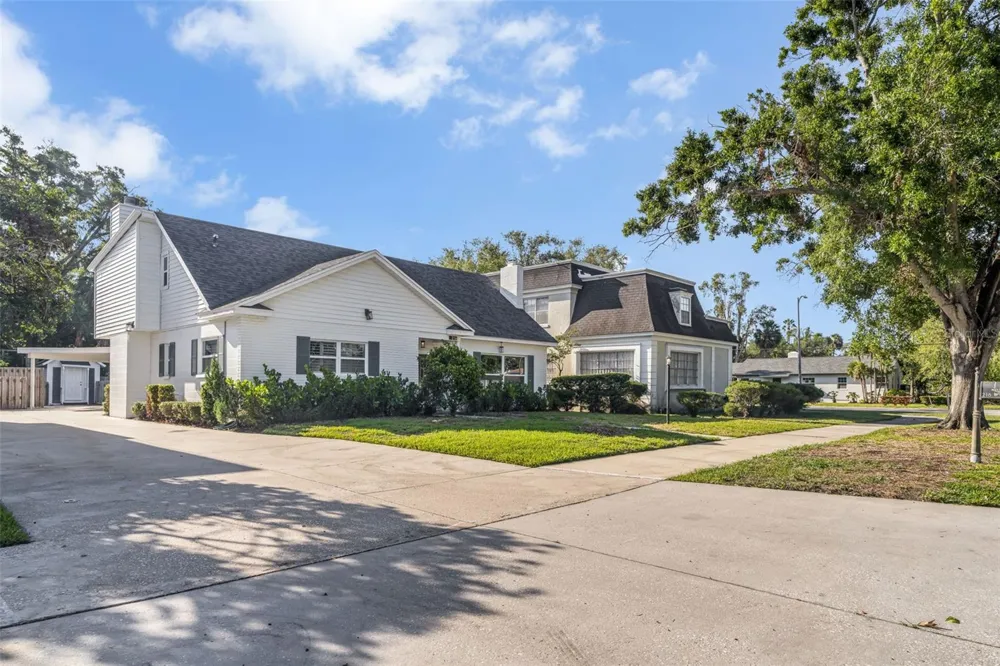 216 S SHORE CREST DRIVE Tampa, FL 33609