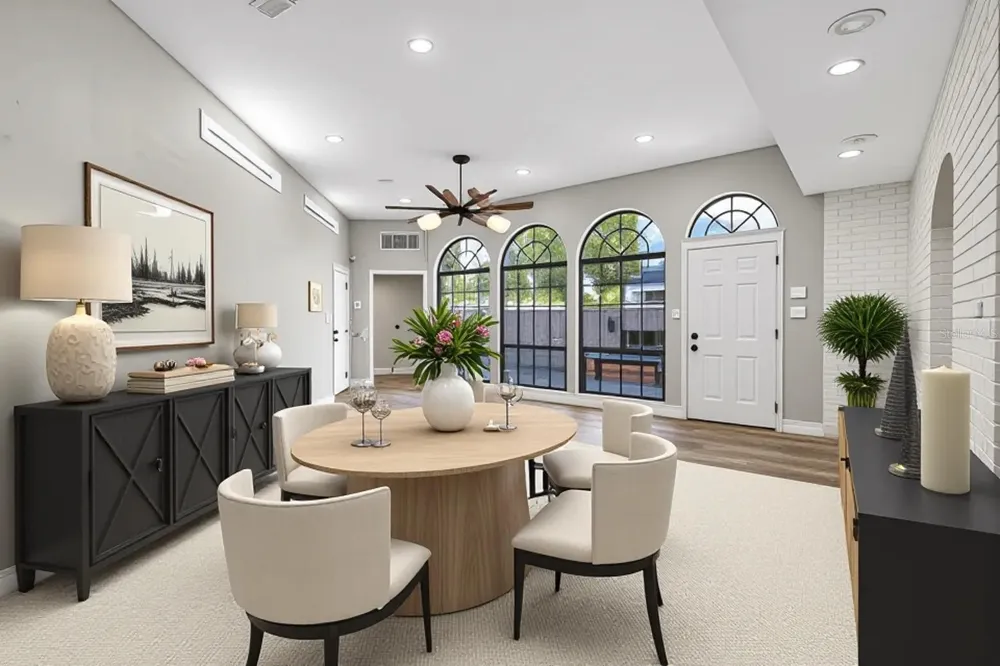 216 S SHORE CREST DRIVE Tampa, FL 33609