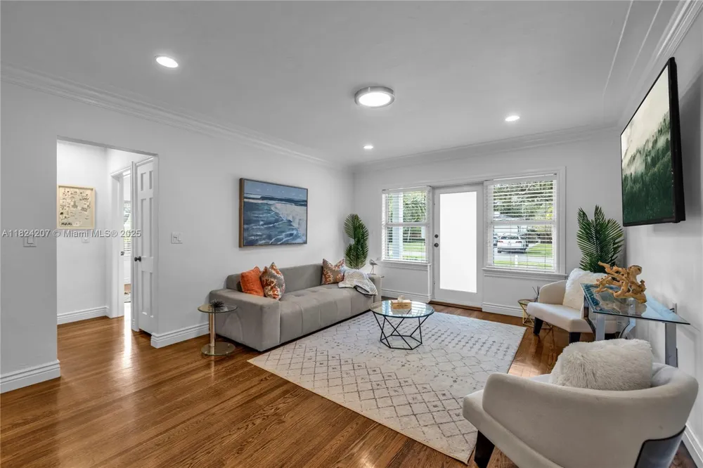 433 NE 91st St Miami Shores, FL 33138