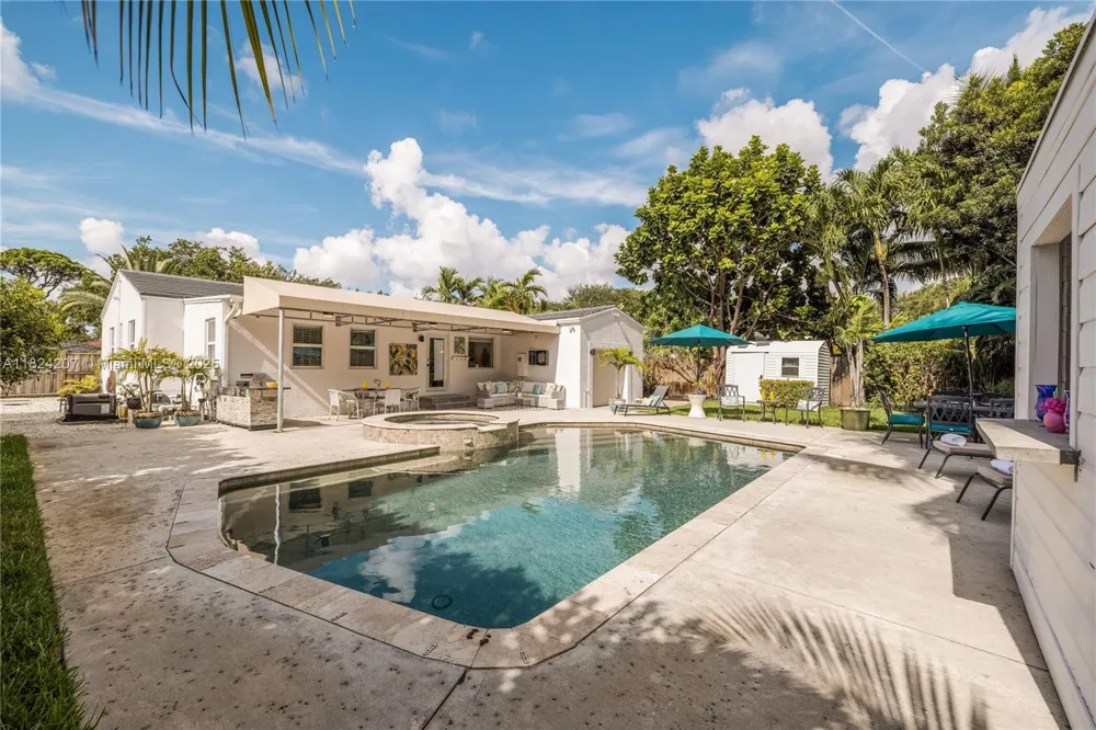 433 NE 91st St Miami Shores, FL 33138
