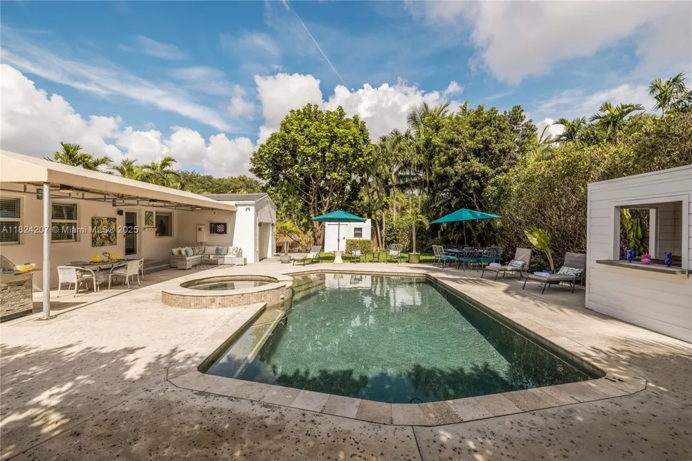 433 NE 91st St Miami Shores, FL 33138