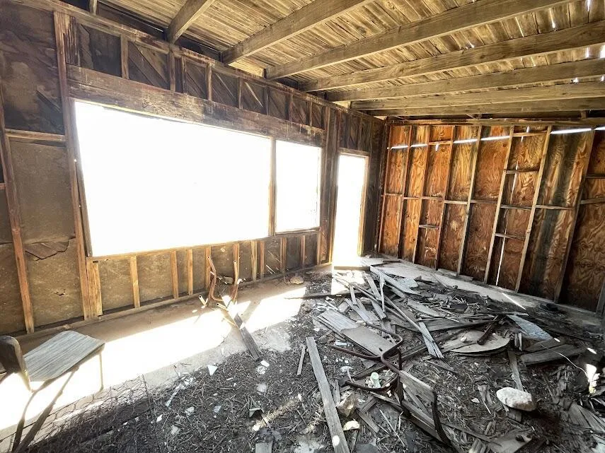 216 Jesse Road Landers, CA 92285