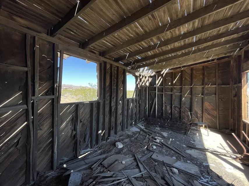 216 Jesse Road Landers, CA 92285