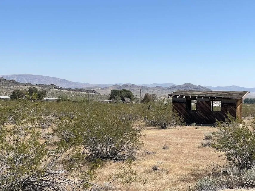 216 Jesse Road Landers, CA 92285