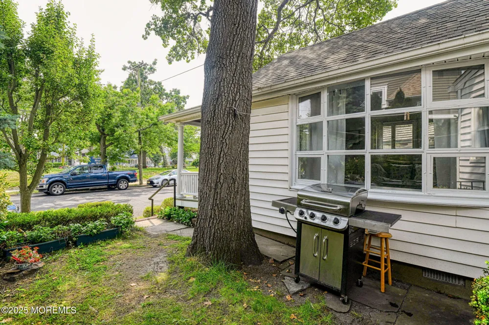 83 Cookman Avenue Ocean Grove, NJ 07756