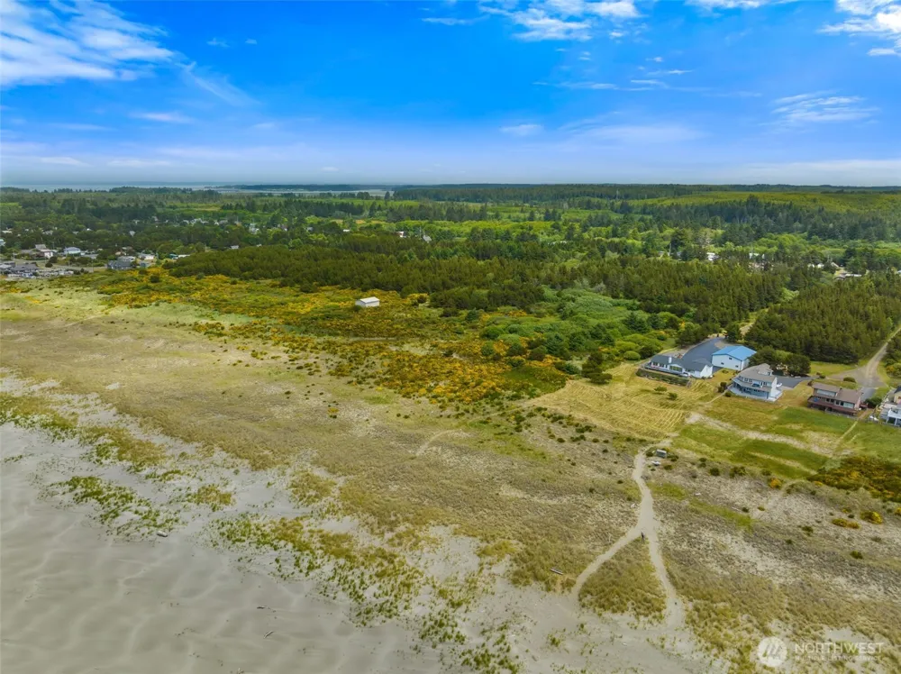 708 Sea Vista Lane Grayland, WA 98547