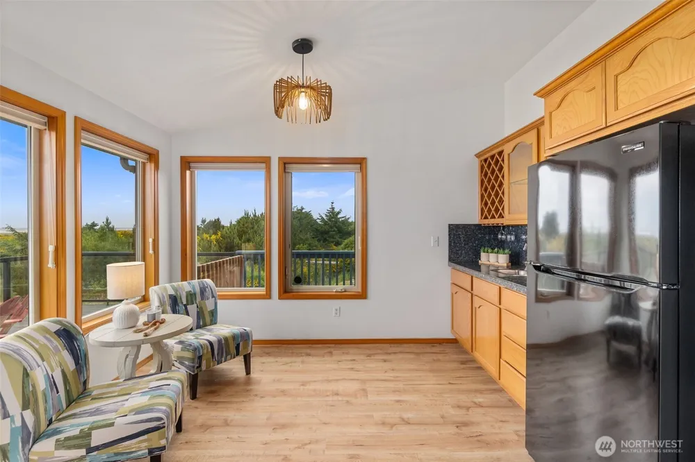 708 Sea Vista Lane Grayland, WA 98547