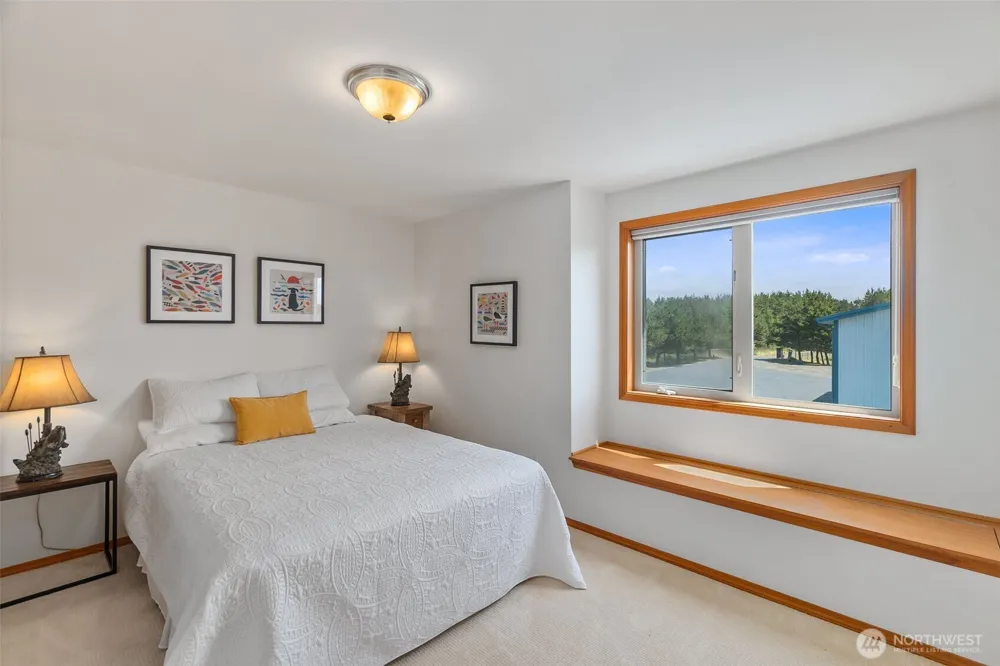 708 Sea Vista Lane Grayland, WA 98547