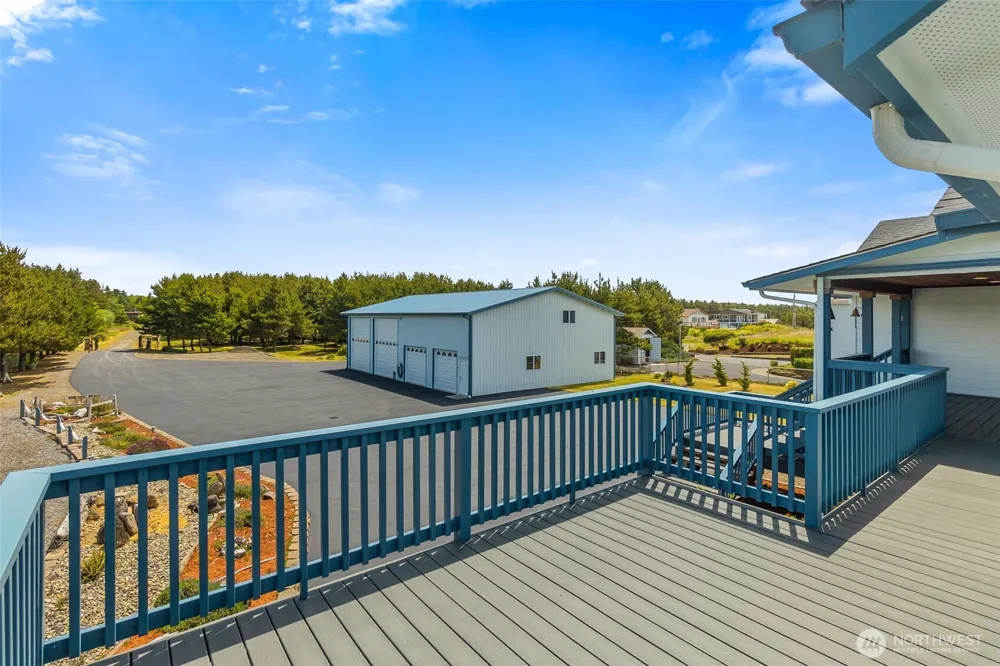 708 Sea Vista Lane Grayland, WA 98547