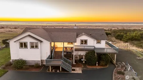 708 Sea Vista Lane