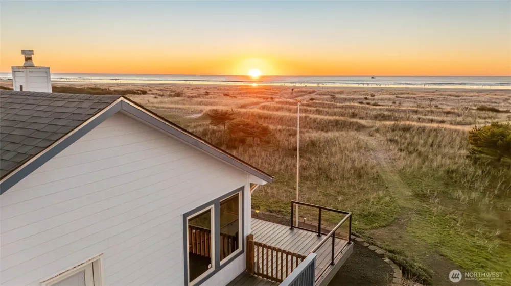 708 Sea Vista Lane Grayland, WA 98547