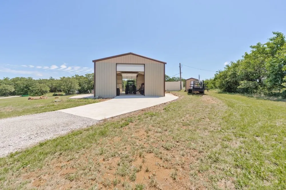 1216 Big Sandy Road Bellevue, TX 76228