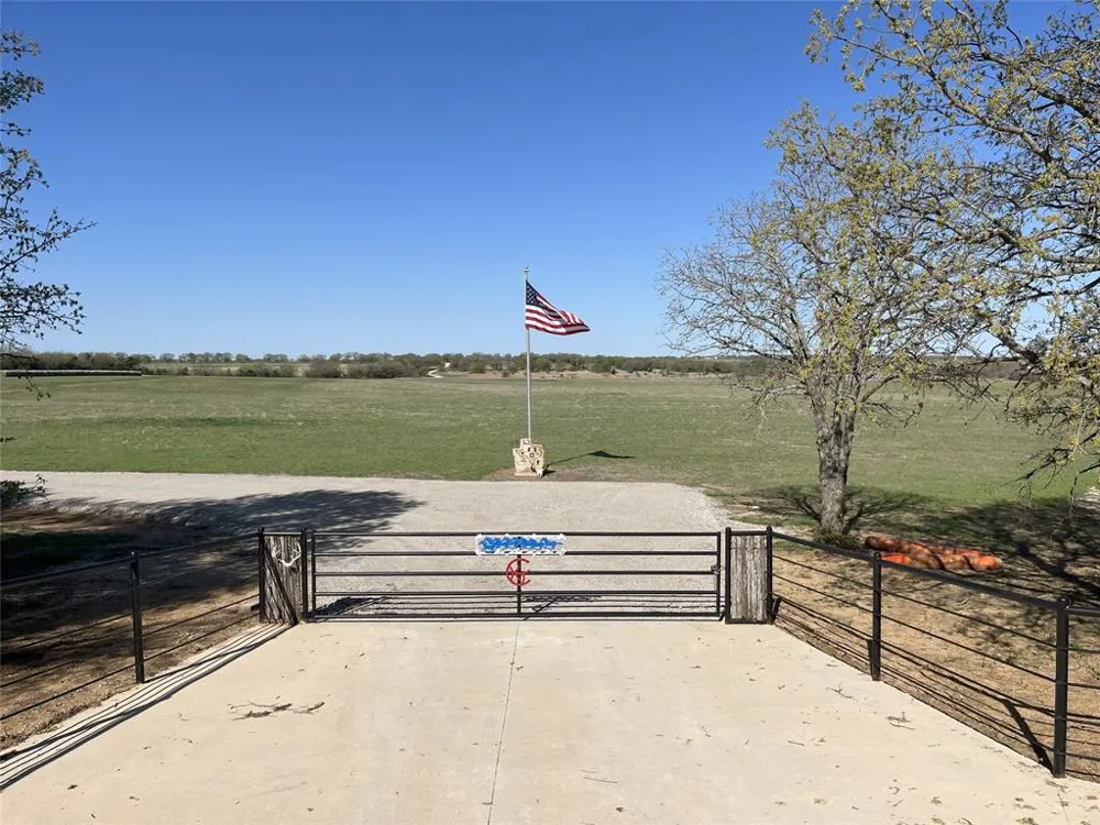 1216 Big Sandy Road Bellevue, TX 76228