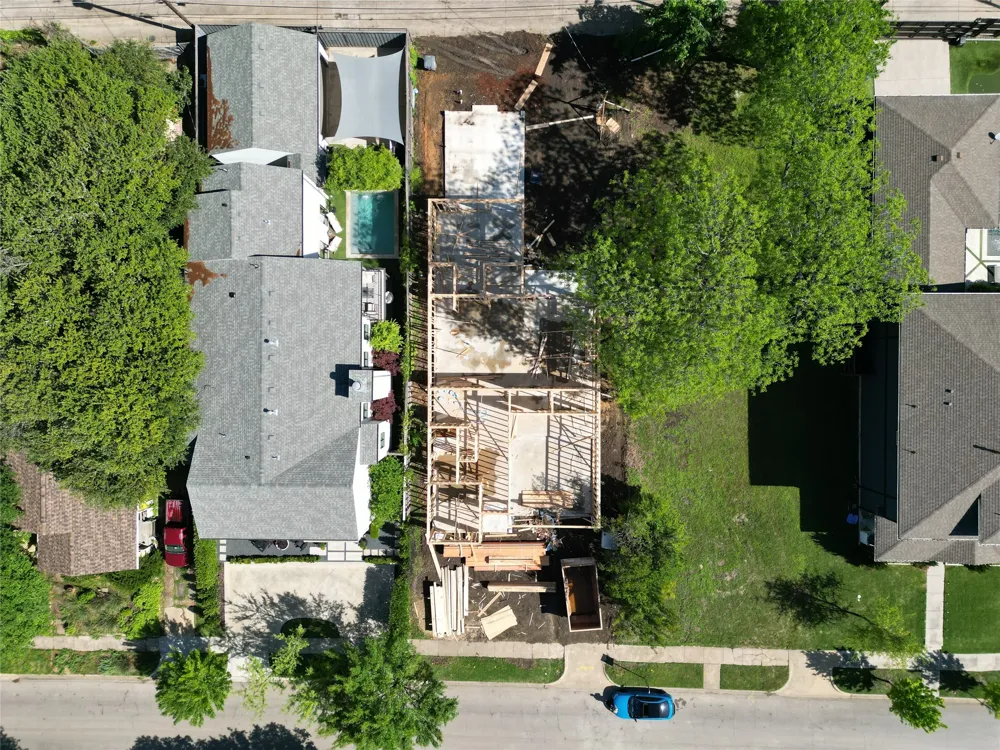 5451 Richmond Avenue Dallas, TX 75206