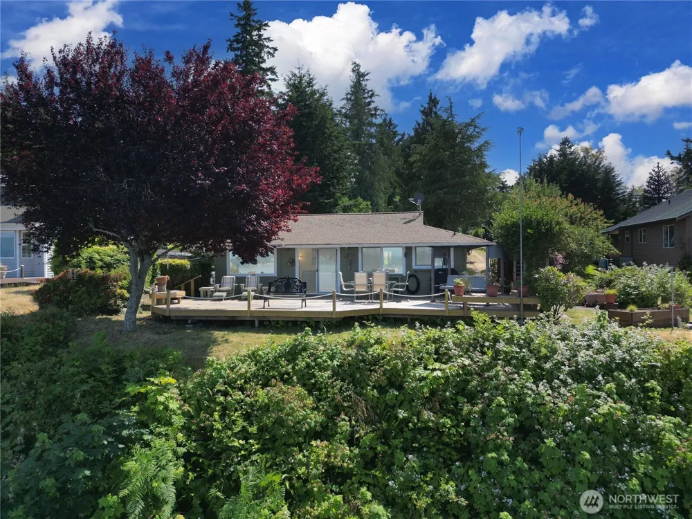 16 A Saratoga  (Including D-15) Drive Hat Island, WA 98206