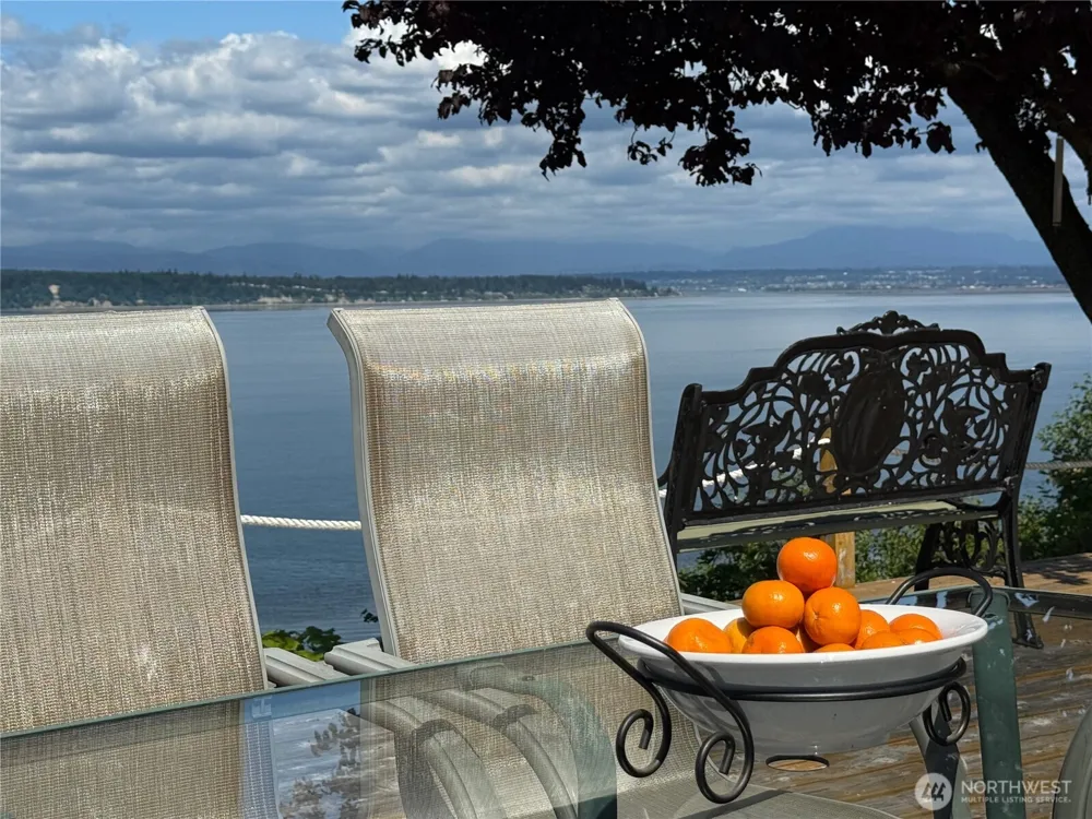 16 A Saratoga  (Including D-15) Drive Hat Island, WA 98206
