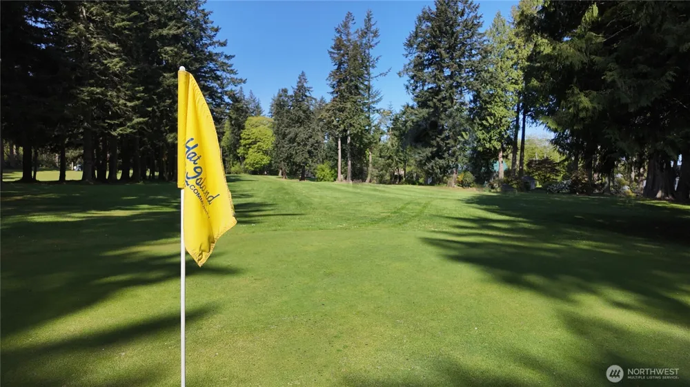 16 A Saratoga  (Including D-15) Drive Hat Island, WA 98206