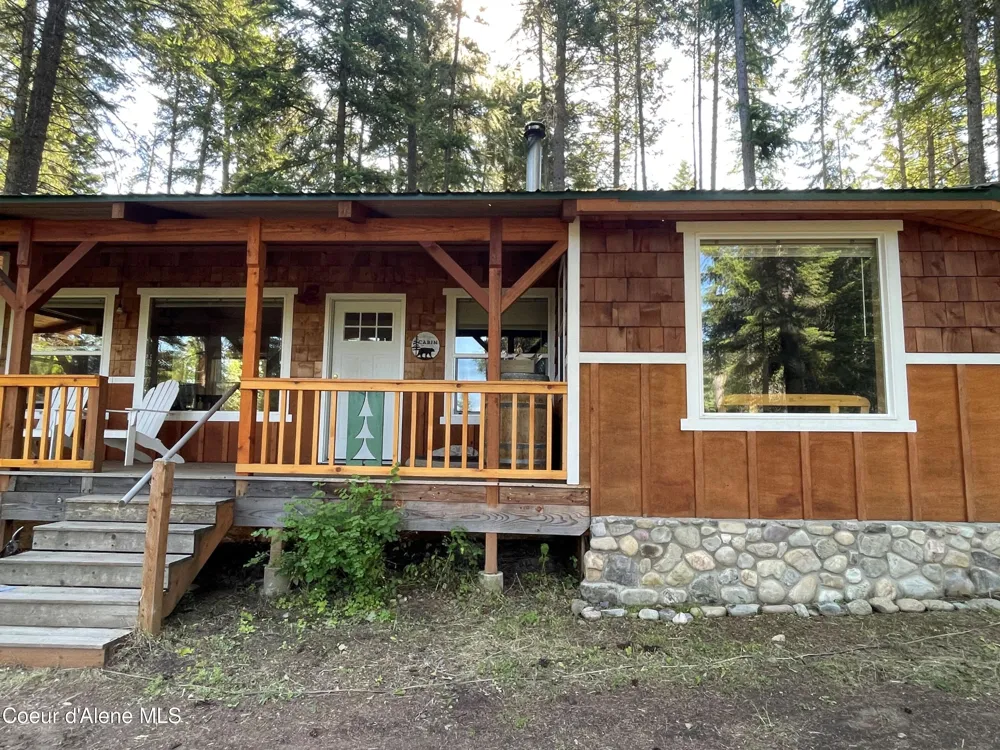 1942 Two Tail Road Bonners Ferry, ID 83805