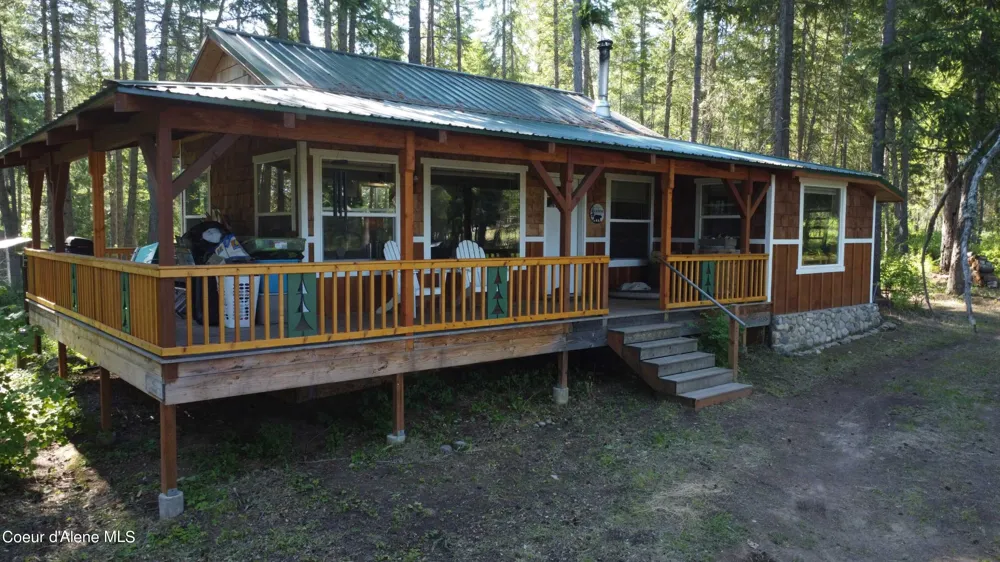 1942 Two Tail Road Bonners Ferry, ID 83805