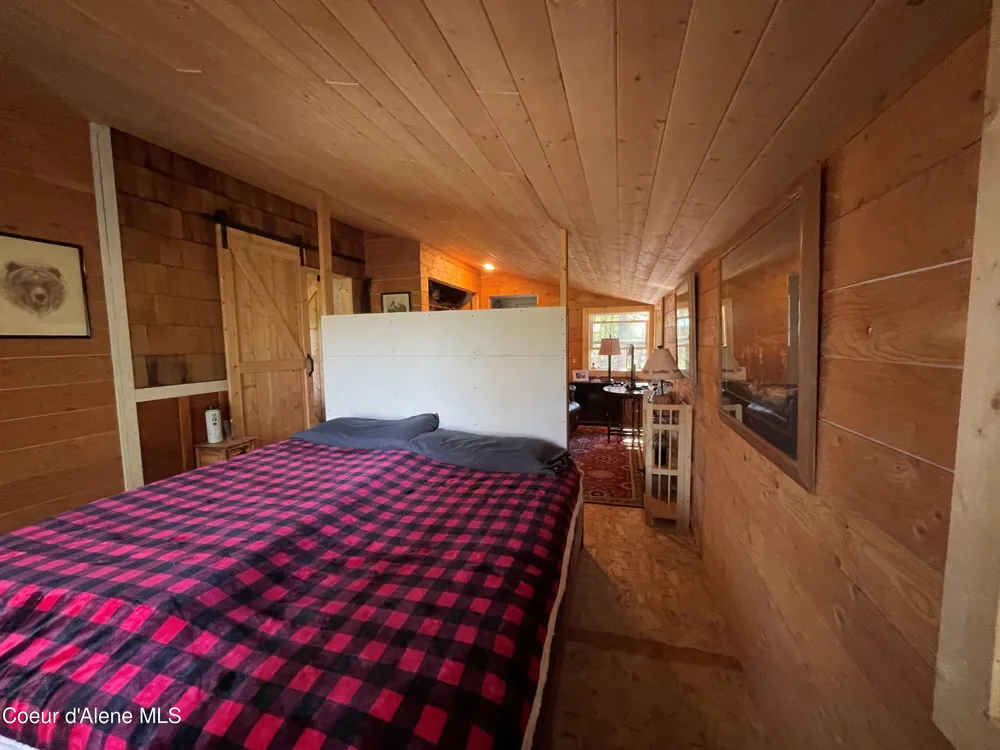 1942 Two Tail Road Bonners Ferry, ID 83805