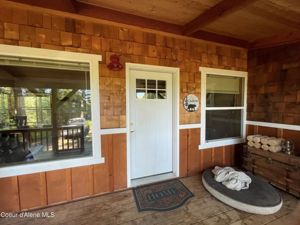 1942 Two Tail Road Bonners Ferry, ID 83805