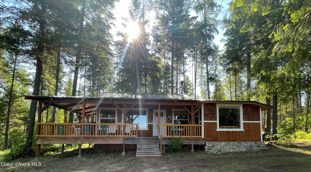 1942 Two Tail Road Bonners Ferry, ID 83805