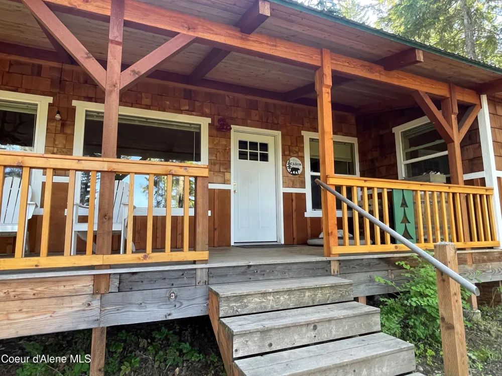 1942 Two Tail Road Bonners Ferry, ID 83805