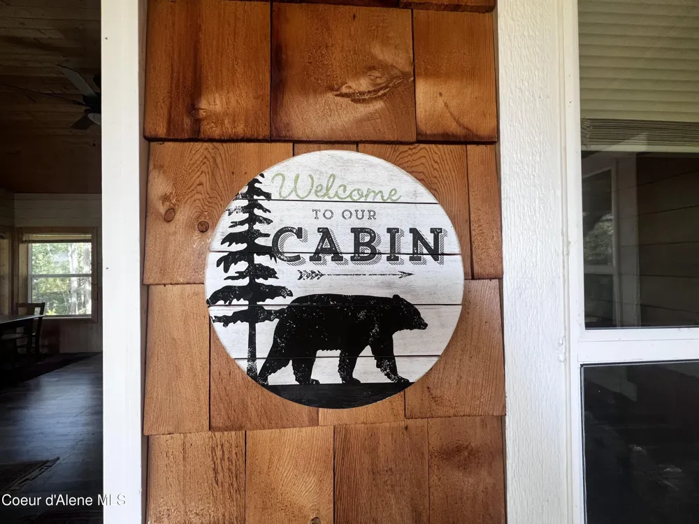 1942 Two Tail Road Bonners Ferry, ID 83805