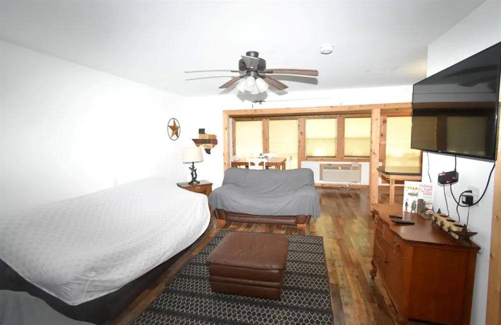 1611 County Road 1858 Yantis, TX 75497