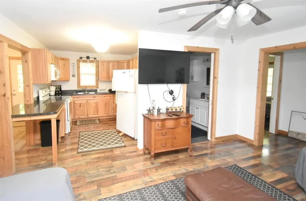 1611 County Road 1858 Yantis, TX 75497