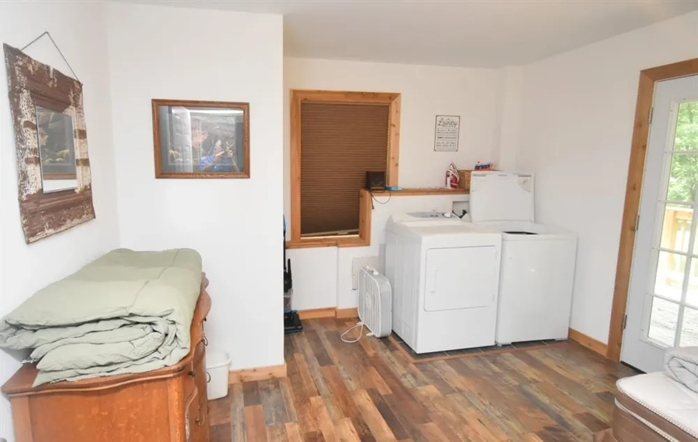 1611 County Road 1858 Yantis, TX 75497