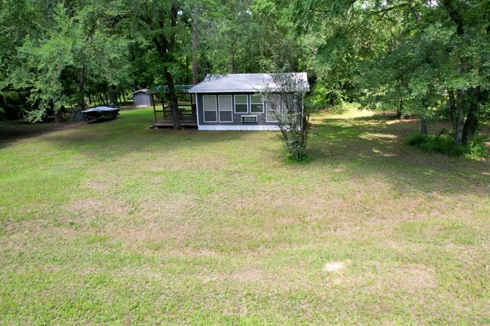 1611 County Road 1858 Yantis, TX 75497